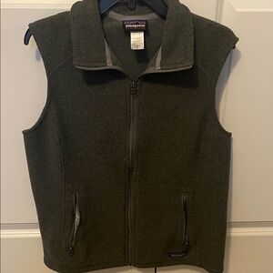 Women’s Patagonia Dark Gray  Fleece Vest